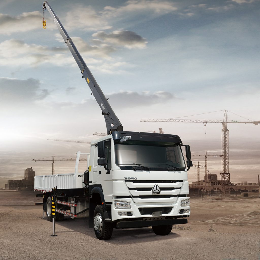 رافعة شاحنة HOWO 4X2 4X2 - 8T